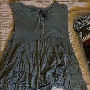 🌴Urban Outfitters Frilly Romper